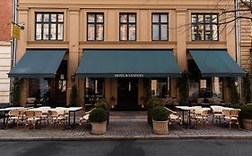 Hotel Sanders